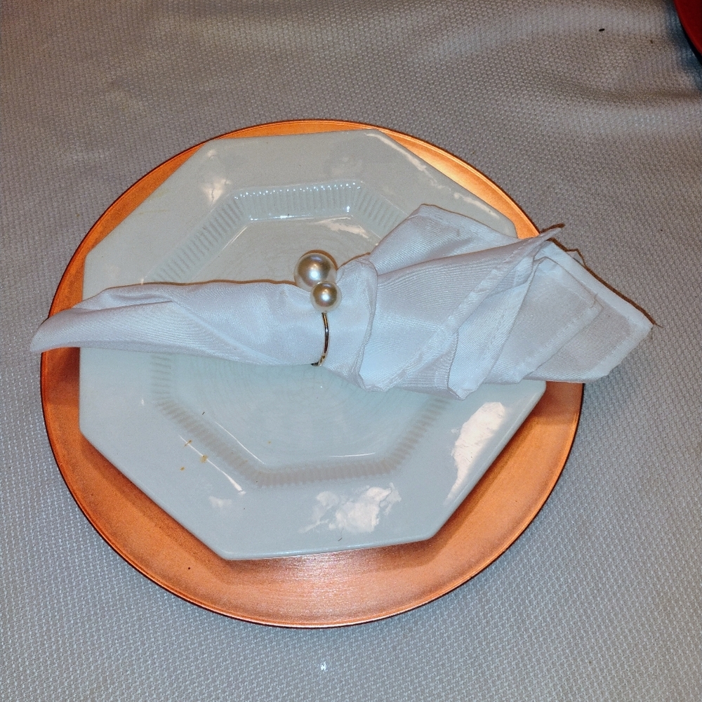 NEW Copper Charger Plates Set of 4 Metallic Round Home Decor